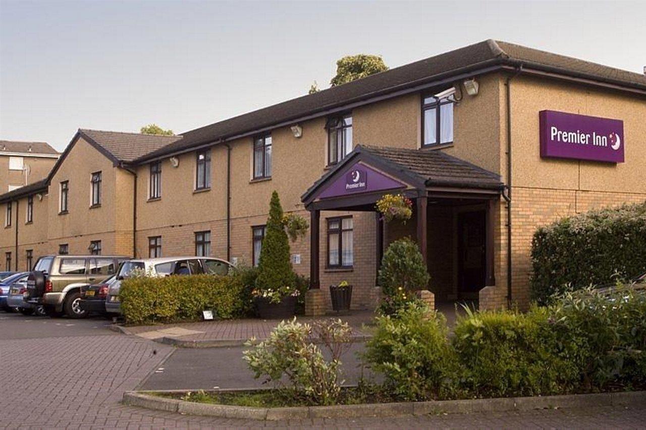Premier Inn Glasgow East Kilbride - Peel Park Eksteriør bilde